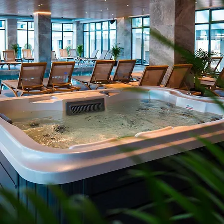 Signature In Odyssey And Pools Apartament Năvodari