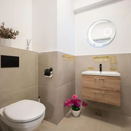 Apartament Signature In Odyssey And Pools